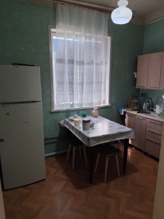 предлагается на продажу отличный отдельностоящий дом в г. Макеевке в центре города по ул. к. Либкнех Макеевка