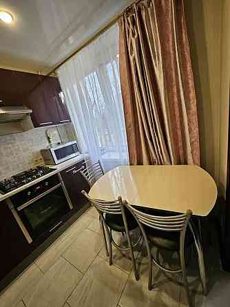 Сдам двухкомнатную квартиру от собственника в Киевском районе на Павла Поповича.Сдам двухкомнатную к Донецк