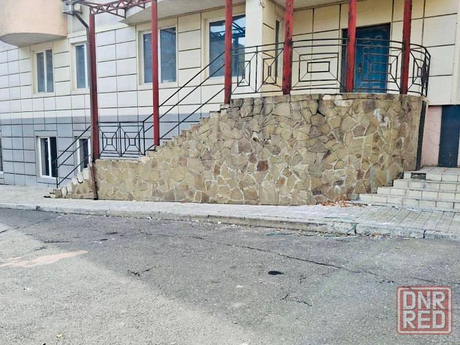 Аренда коммерческого помещения в центре Донецка 214 м. кв. Донецк - изображение 1