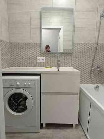 Сдается отличная двухкомнатная квартира с евроремонтом общая площадь 78. Тёплые полы. Донецк