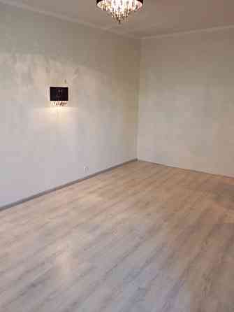 Продам 1 комнатную квартиру в Ленинском районе. Донецк