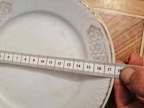 Продам тарелки десертные ссср 17 см Донецк