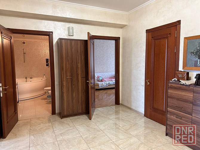 Продается просторная 4-комнатная квартира в Ворошиловском районе, ул. Челюскинцев, 153а. Донецк - изображение 10