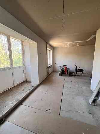 Продам 3-х ком. кв-ру г. Макеевка Горняцкий район шахта Батова Макеевка