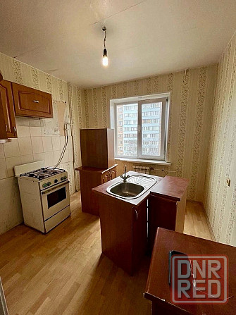 2к м-н Октябрьский, этаж 5/9, не угловая Макеевка - изображение 3