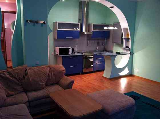 Продается 2 - х комнатная квартира, ул. Челюскинцев Донецк