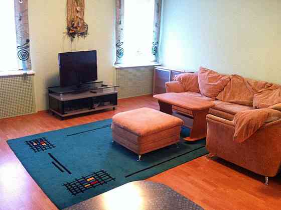 Продается 2 - х комнатная квартира, ул. Челюскинцев Донецк