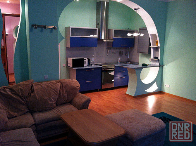 Уютная 2-х комнатная квартира в Ворошиловском районе! ул. Челюскинцев Донецк - изображение 1