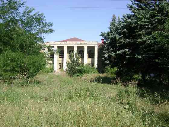 Административное здание 3000 м.кв,Буденовский р-н,Донецк Донецк