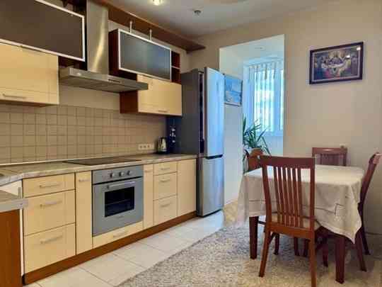 Сдается евро двухкомнатная квартира в Ворошиловском районе Донецк