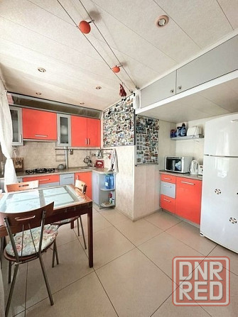 Сдаётся 2-х комнатная квартира в Будённовском районе Донецк - изображение 2