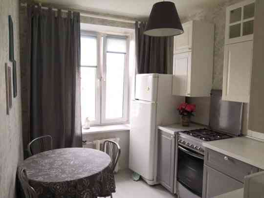 Сдам светлую уютную двухкомнатную квартиру в Буденовском районе Донецк