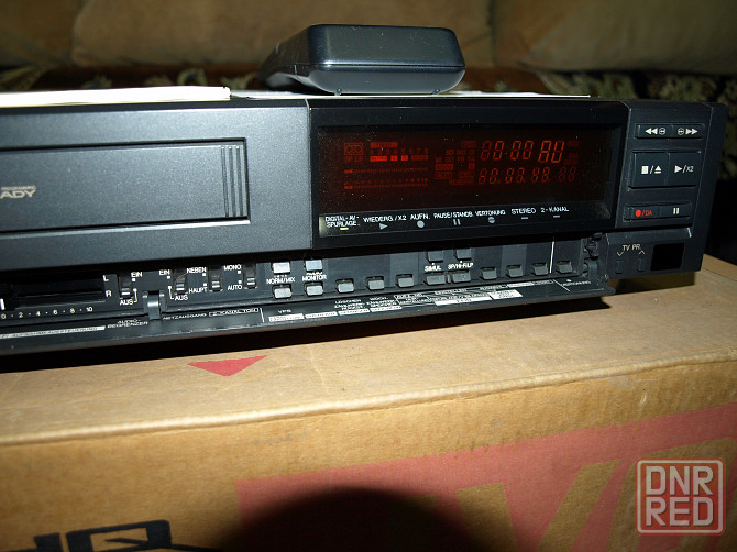 Видеомагнитофон JVC HR-D830EG HI-FI Донецк - изображение 5