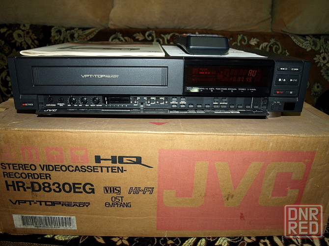 Видеомагнитофон JVC HR-D830EG HI-FI Донецк - изображение 2