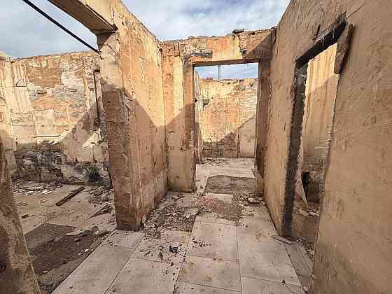 Продаётся дом 81, кв.м. Мариуполь