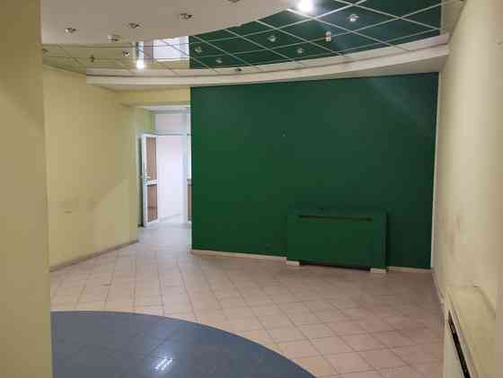 Аренда: Торговое помещение - 63 м2., ул.Университетская, Ворошиловский р-н. Донецк