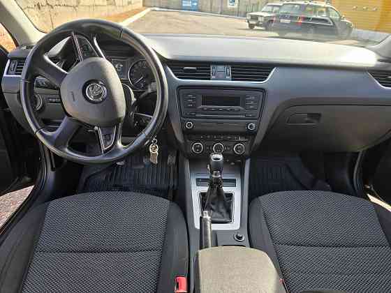 Продам Skoda Octavia Макеевка