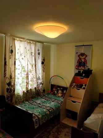 Продаю 3-х комнатную квартиру на земле в Пролетарском районе, ул. Апрельская, цоф Донецк