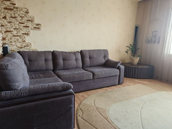 Сдаётся двухкомнатная квартира в Ворошиловском районе, ул. Челюскинцев, 167 Донецк