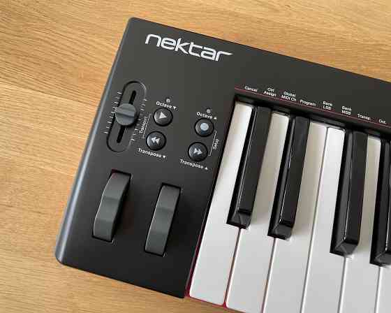 MIDI-контроллер Nektar SE 61 USB, клавиатура Донецк