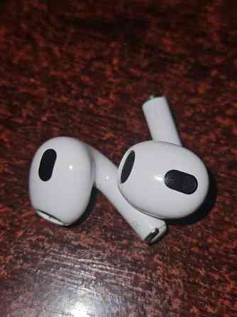 Продам 1 в 1 реплику airpods 3 Макеевка