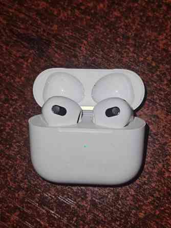 Продам 1 в 1 реплику airpods 3 Макеевка