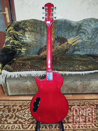 Электрогитара Epiphone с аксессуарами Макеевка - изображение 2