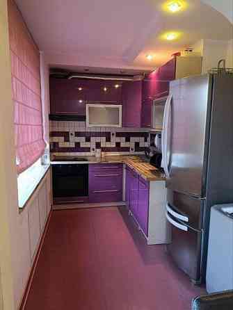 Сдаётся 2-х комнатная квартира в Ленинском р-не. Донецк