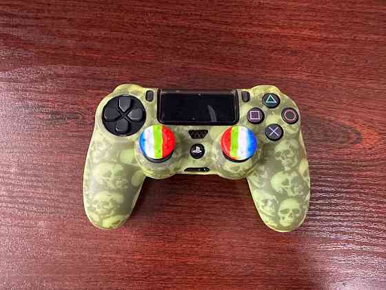 Джойстик Dualshock 4 + чехол и накладки Донецк