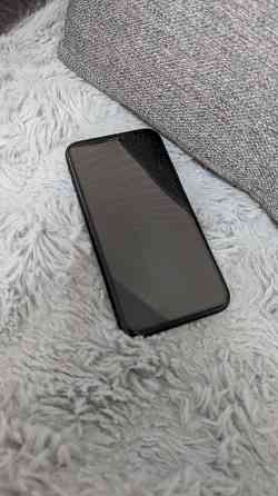 Телефон iPhone Xr 64 гб Макеевка