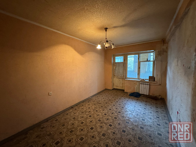 Продам 1 к. квартиру в Макеевке, квартал Металлург Макеевка - изображение 1