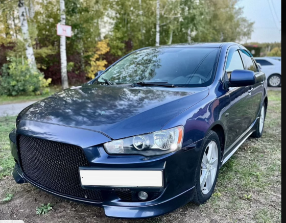 Mitsubishi Lancer 2.0 Енакиево