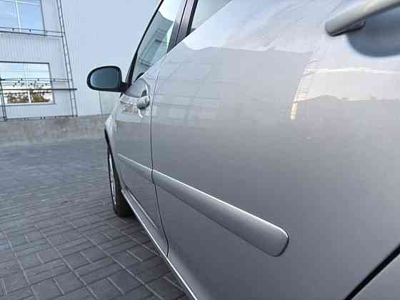 Продам Volkswagen Golf 5 2006 г. в Макеевка
