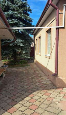 Дом Красный пахарь Донецк