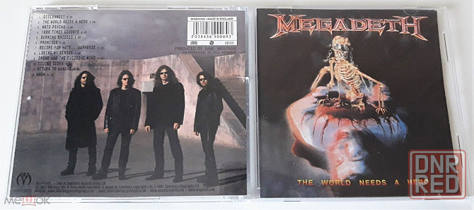Megadeth - 2001 "The World Needs A Hero", компакт-диск / CD, неофициальное издание, Россия Донецк - изображение 1