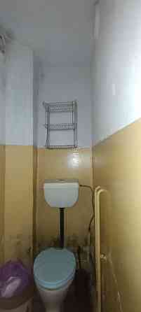 Продам 2-х комнатную в Пролетарском р-не на Коммунистической 5/9. Документы готовы. Донецк