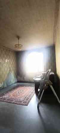 Продам 2-х комнатную в Пролетарском р-не на Коммунистической 5/9. Документы готовы. Донецк