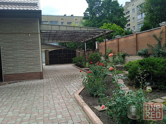 продам дом 2х.эт. Донецк - изображение 1
