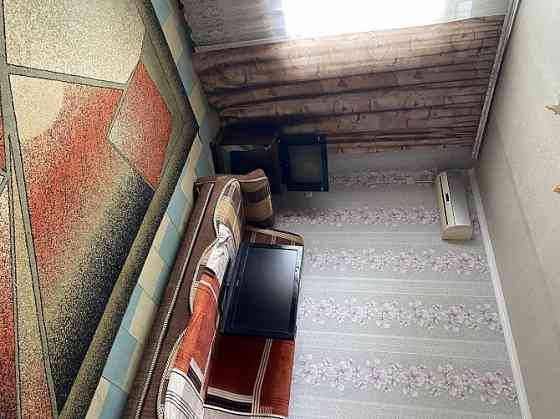 продаю 3х комнатную квартиру 6/9куприна 34. Донецк