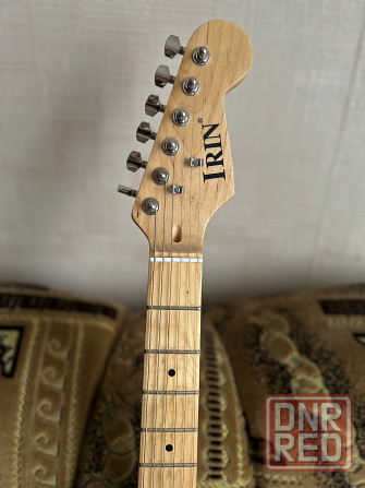 Продаю электрогитару Irin (Stratocaster) с синглами (SSS) Донецк - изображение 3