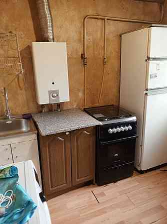 Сдам 1-но комнатную в Калининском р-не, Обжора. Всё необходимое есть. Донецк