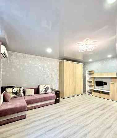 Сдам в аренду комфортную трехкомнатную квартиру на пр-кт Театральный, г. Донецк, Ворошиловский район Донецк