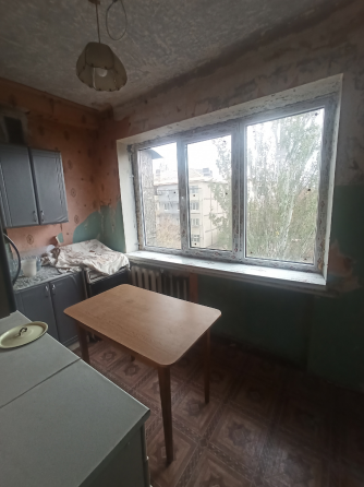 Продам 2-х комнатную квартиру г. Харцызск, пос. Горное (ш-та Коммунист), ул. Школьная Харцызск