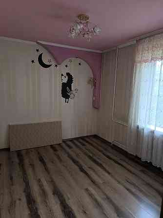 Продам 2 ком. квартиру на Петровке Донецк
