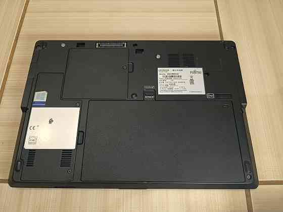 Fujitsu LifeBook U728/12,5/Intel Core i5-7300U/8Гб DDR4/SSD-256 Гб/Intel HD Graphics 620-2 гб/16 999 Донецк