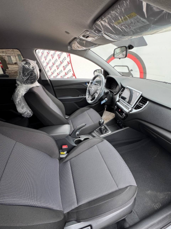 Продам Hyundai Solaris Донецк