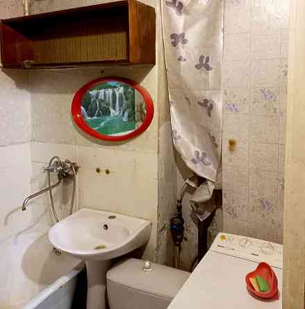 Продается 3 ком. квартира , универмаг Радуга в Ленинском р-н. Донецк