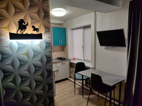 Сдаётся квартира студия в Ленинском районе, ул. Куйбышева, 28 Донецк