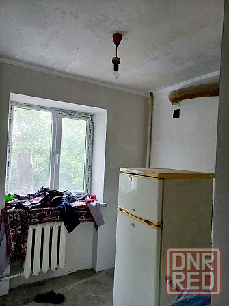 Продается 2 ком. квартира , ул. Куйбышева, храм св.Петра и Февронии в Лен Донецк - изображение 4