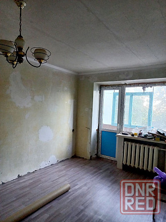 Продается 2 ком. квартира , ул. Куйбышева, храм св.Петра и Февронии в Лен Донецк - изображение 1